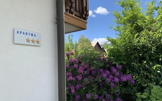 Lusht'n apartma