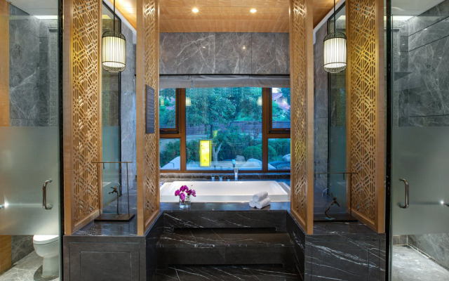 Holiday Inn Dalian Hot Spring by IHG