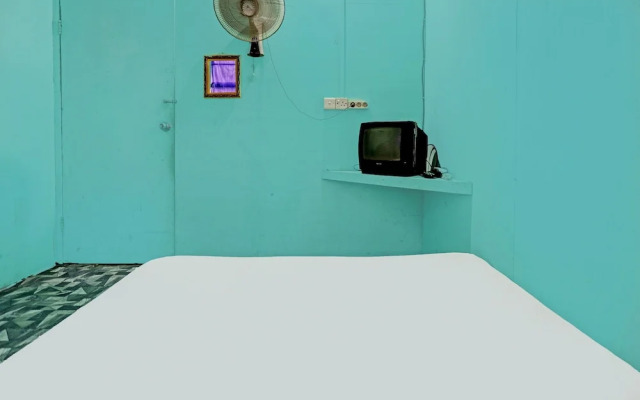 SPOT ON 92167 Jodoh Stay SyariahNearPelabuhan Feri Harbor Bay