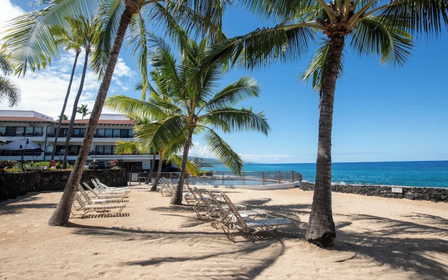 Lea Casa at Casa de Emdeko