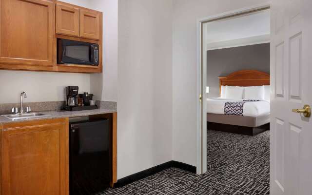 La Quinta Inn & Suites by Wyndham I-20 Longview South