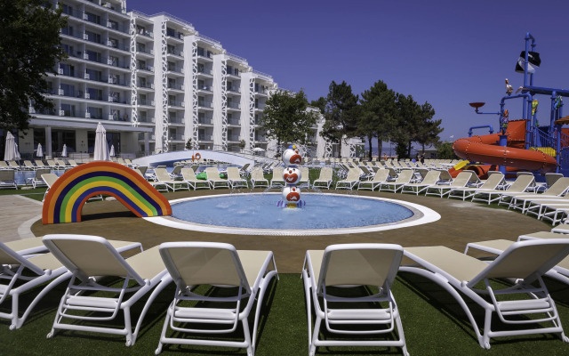 MARITIM Paradise Blue Hotel & Spa