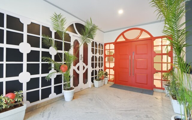 OYO Townhouse 124 Srm Kuppakonam Pudur