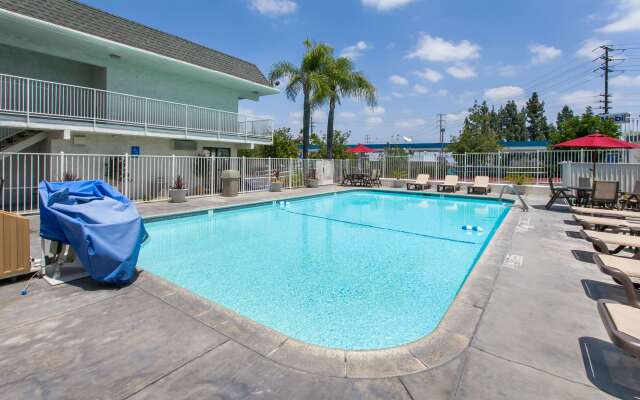 Motel 6 Rosemead, CA - Los Angeles