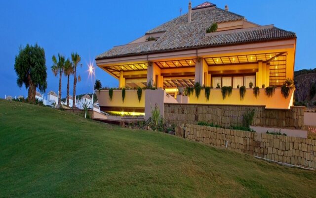 Ona Valle Romano Golf & Resort