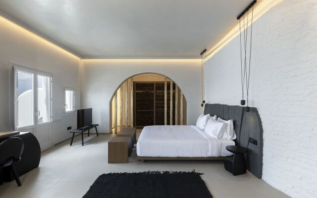 Hom Santorini