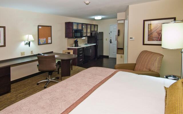 Candlewood Suites Tupelo North, an IHG Hotel