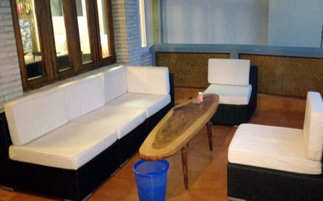 Kokari Guest House B&B