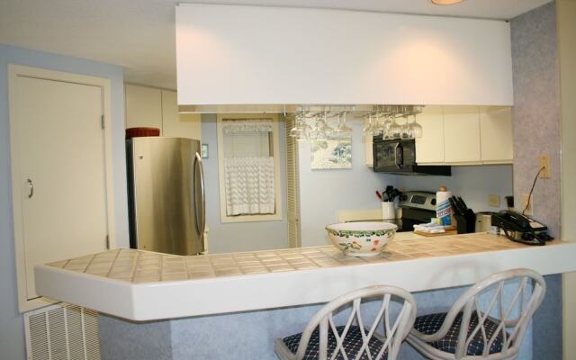 Barrington Court 210