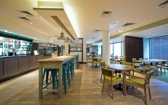 Premier Inn Edinburgh Cc Royal Mile