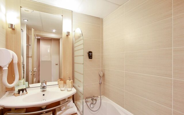 Clarion Aparthotel Toulouse Blagnac Airport