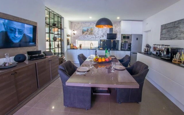 Villa Vie