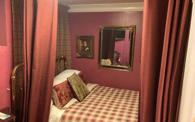 The Villa Toscana