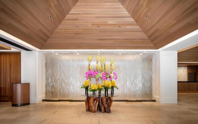 Halepuna Waikiki by Halekulani