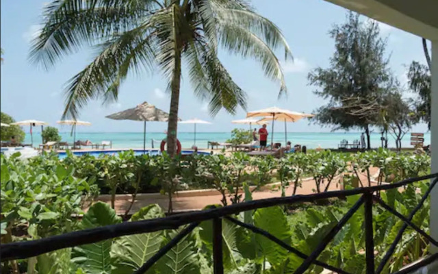 Reef & Beach Resort