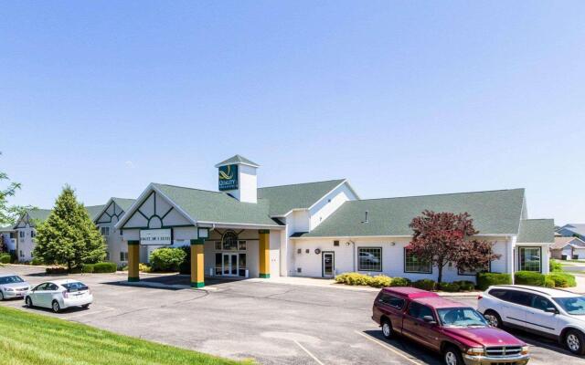 Quality Inn & Suites Stoughton - Madison South