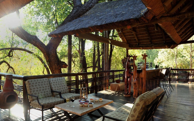 aha Thakadu River Camp