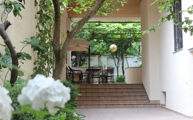 Guest House Oniashvili 33