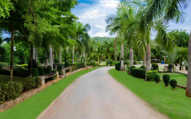 Suannoina Resort
