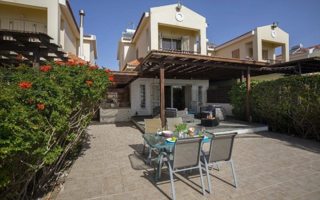 Meneou Beachfront Villa 5