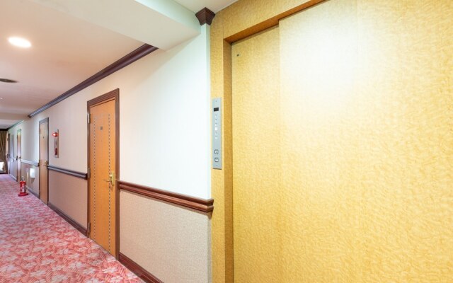 OYO 44760 Kawaguchi Station Hotel