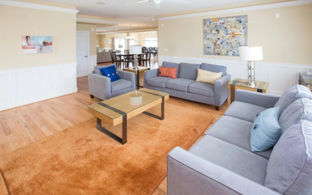 Atlantic Villa Fran-to-Sea - 9 Br Home