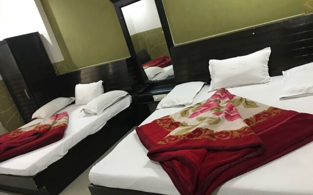 Hotel Dwarkadhish Intercontinental