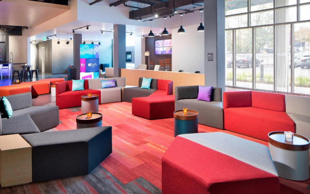 Aloft Seattle Sea-Tac Airport