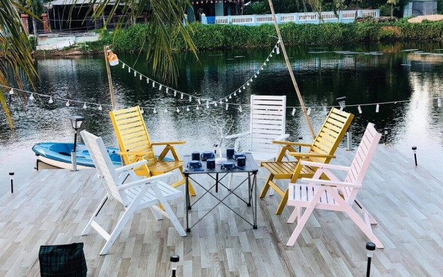 Sunset Garden Villa Riverside
