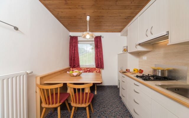 Apartment 4 Holiday - Wolly