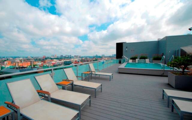 Bluebird Suites at Boylston