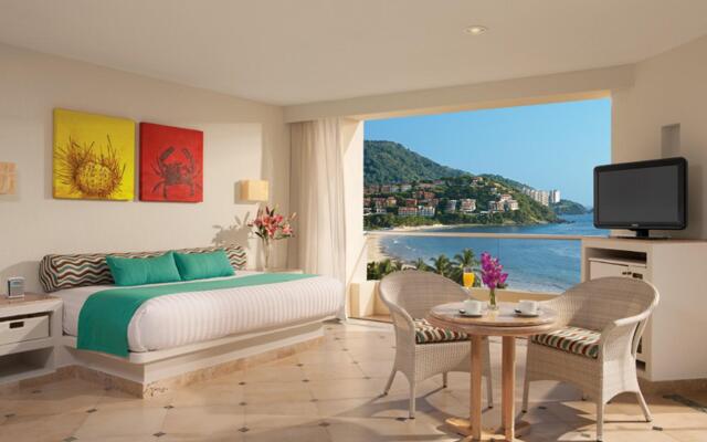 Sunscape Dorado Pacifico Ixtapa Resort & Spa - All Inclusive