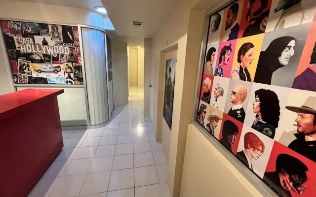 Casa Hollywood