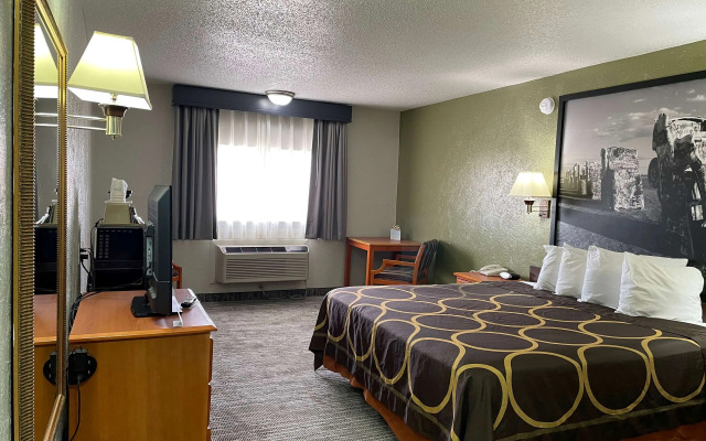 Super 8 by Wyndham Amarillo Central TX