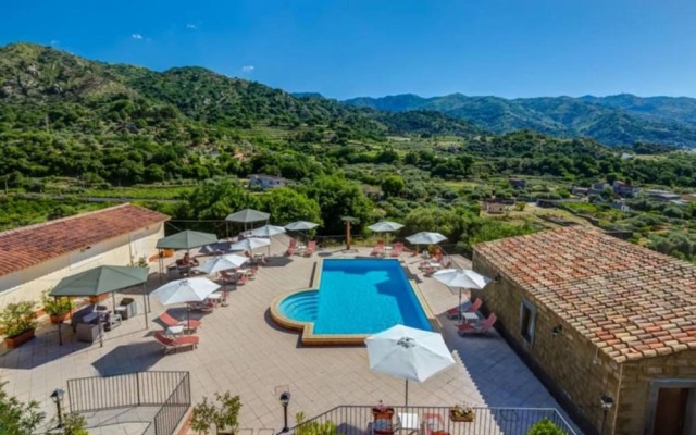 Gole Alcantara Botanical & Geological Park Argoturismo Il Borgo