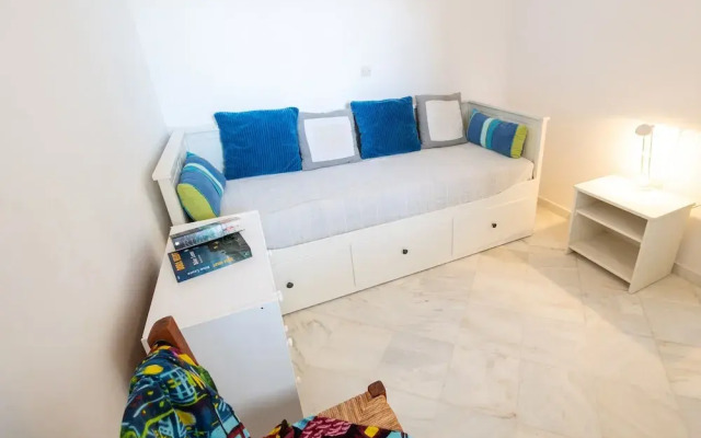 Beach House With Seaview