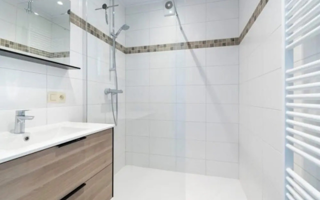 Apartment by North Sea With Stunning Views