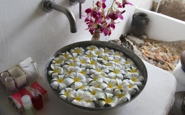 Anankhira Villa Resort