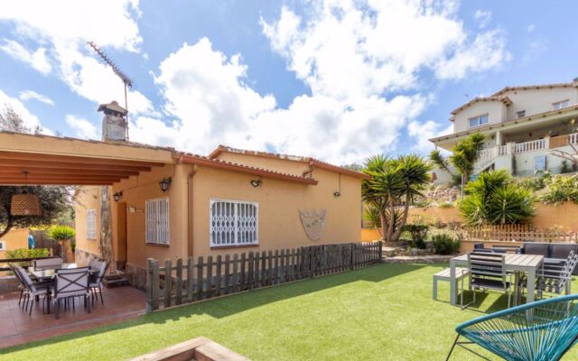 House Can Alma Castellet i Gornal