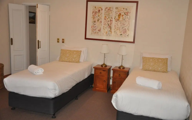 Woolshed Hill Estate