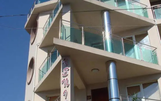 Venis Hotel