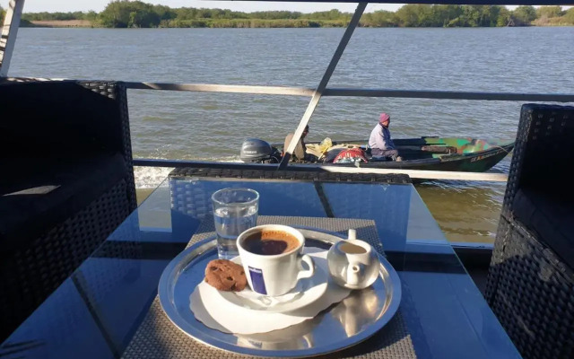 Hotel Plutitor Egreta 1