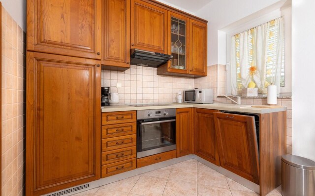 Stunning Apartment in Punat With Wifi and 2 Bedrooms