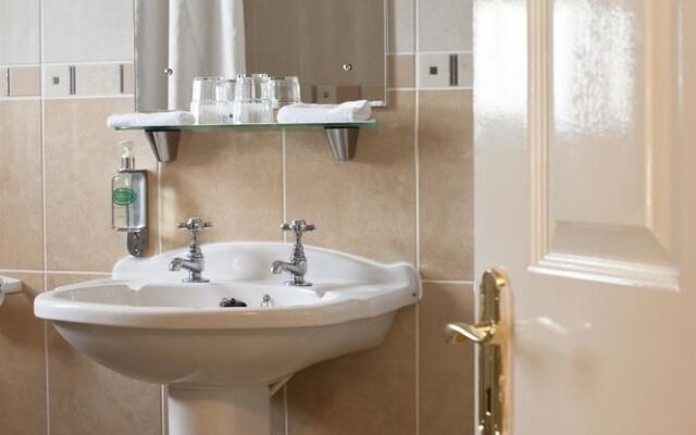 Best Western Rosslare Danby Lodge