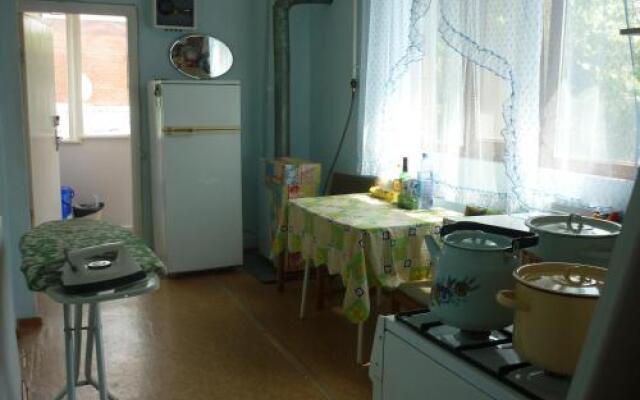 Guest House On Khersonskaya 61