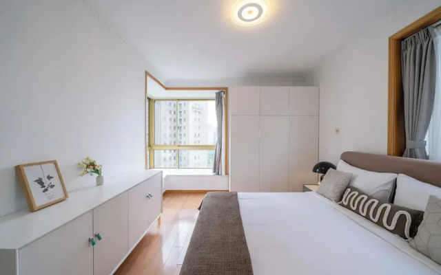 Tyms Gubei Elegant 3BR 2BA APT