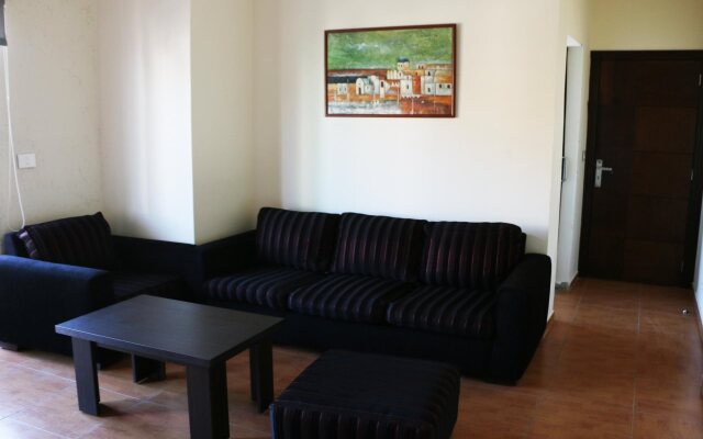 Bil Residence