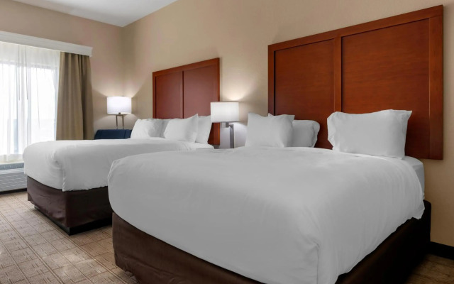 Comfort Inn & Suites