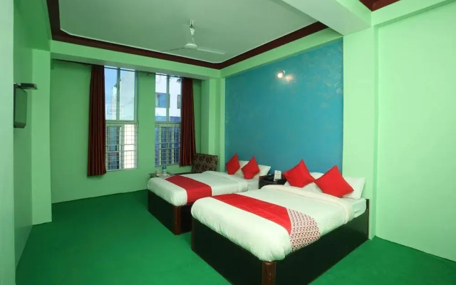 OYO 712 Hotel Radison One And Lodge