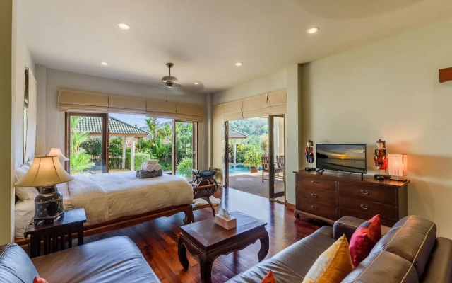 Aster Pool Villa
